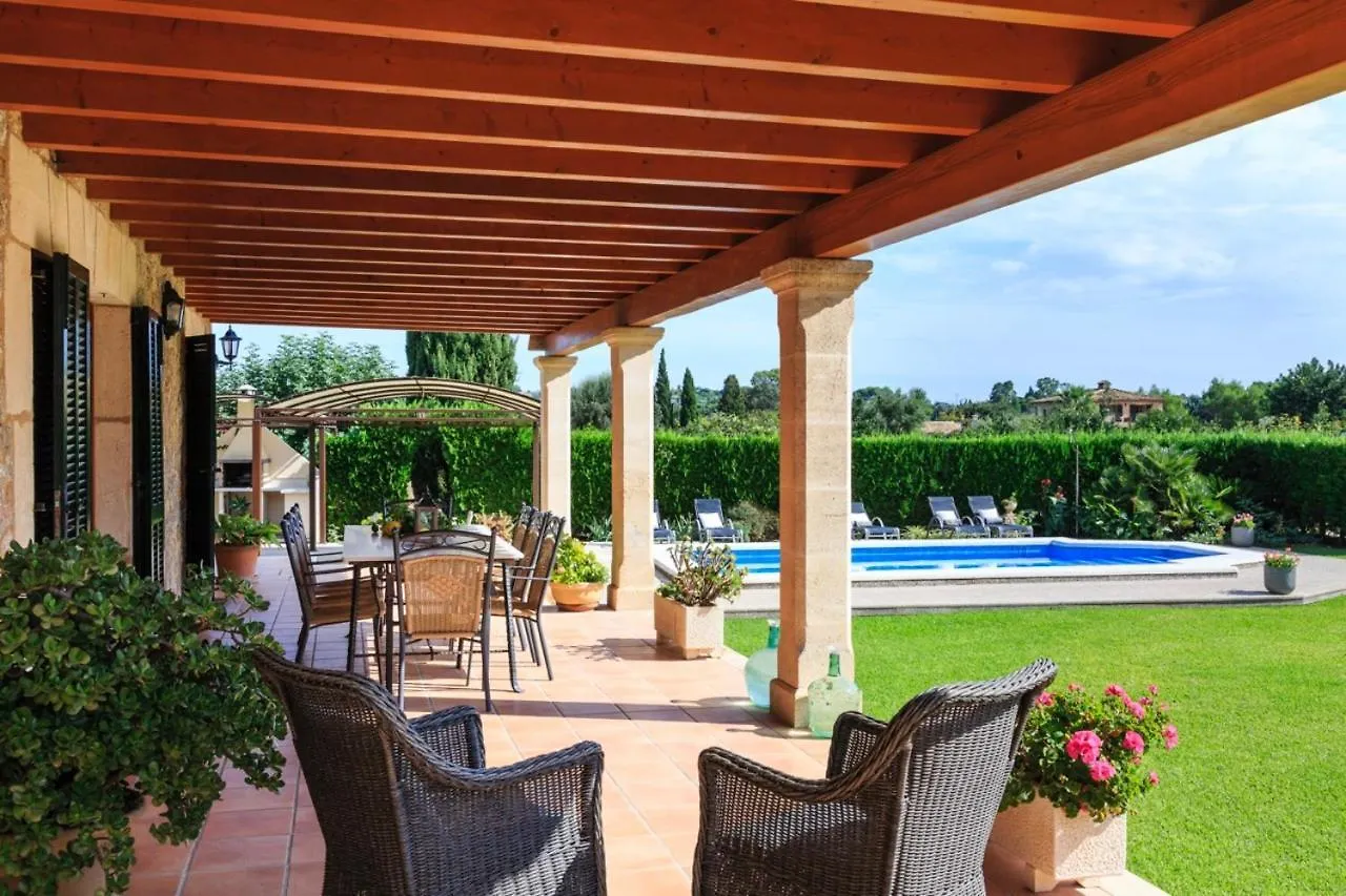 Can Moixet Pollenca Villa