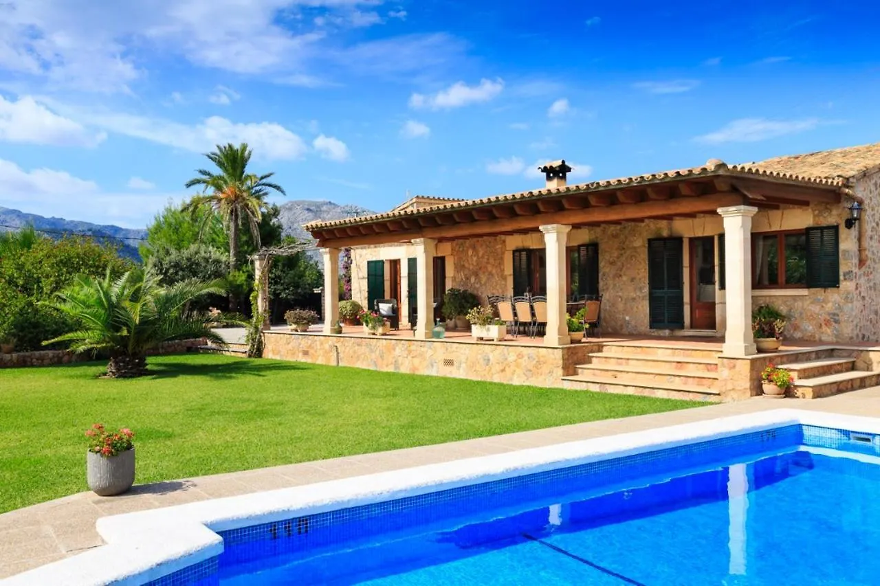 Can Moixet Pollenca Villa