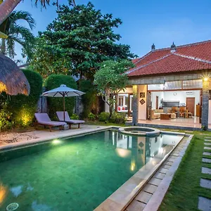 sunny-villa-seminyak.hotelsseminyak.net/